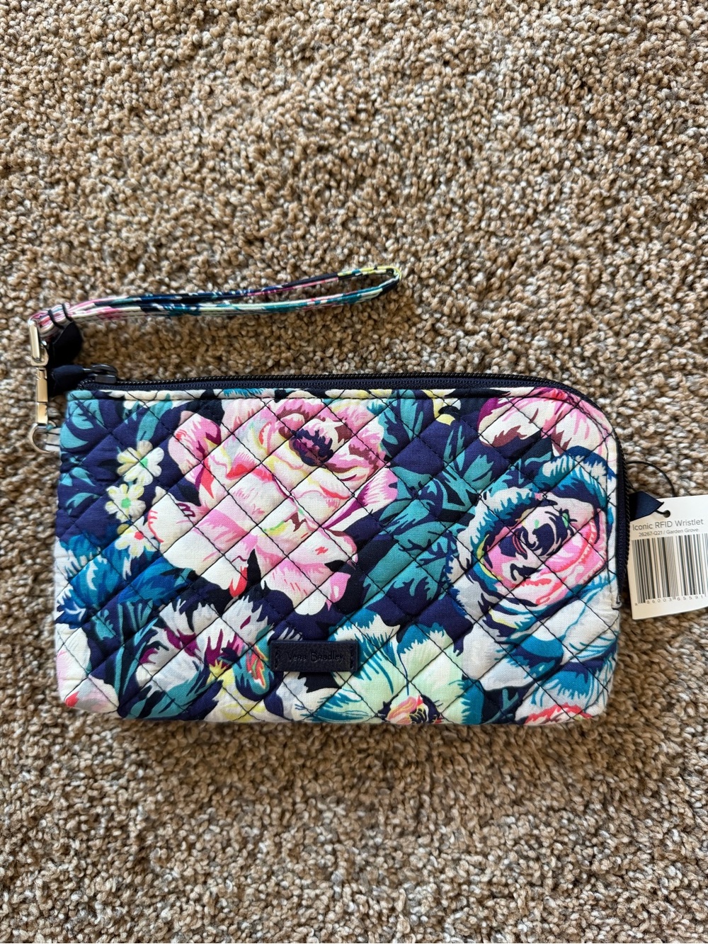 VERA BRADLEY Iconic RFID Wristlet in Garden Grove